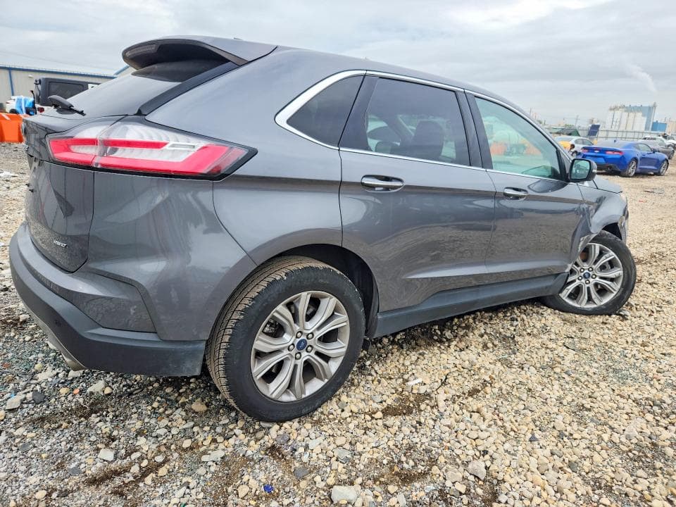 2022 FORD EDGE TITANIUM 3