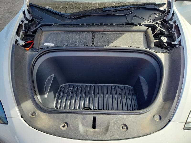 2023 TESLA MODEL Y 11