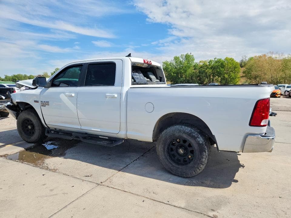 2019 RAM 1500 CLASSIC SLT 2