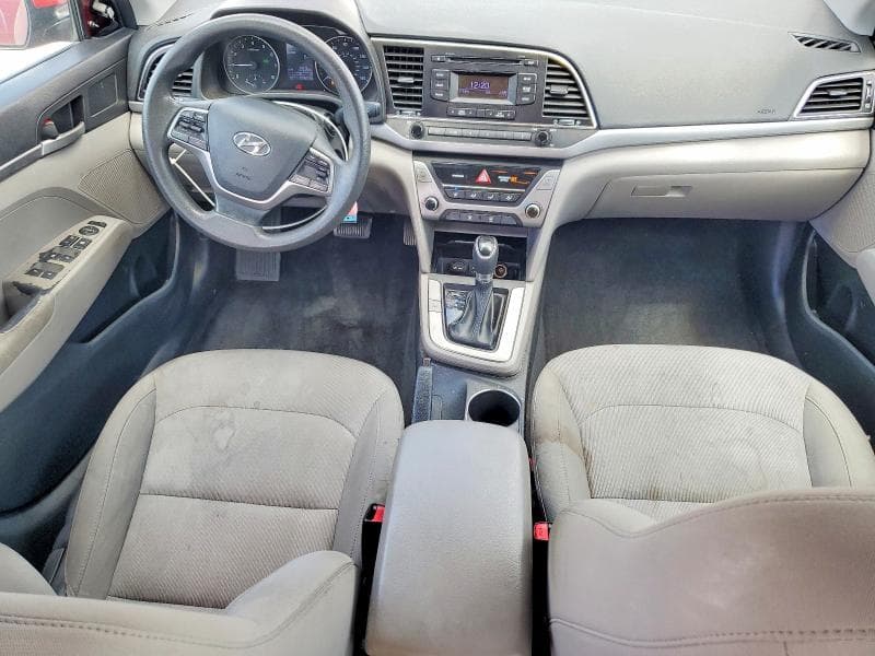 2017 HYUNDAI ELANTRA SE 8