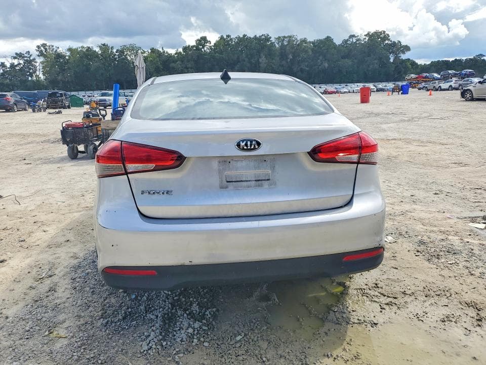 2018 KIA FORTE LX 6