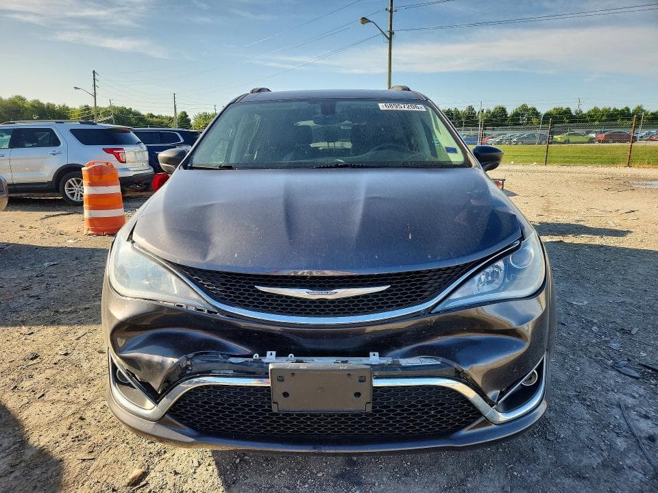 2017 CHRYSLER PACIFICA TOURING L 5