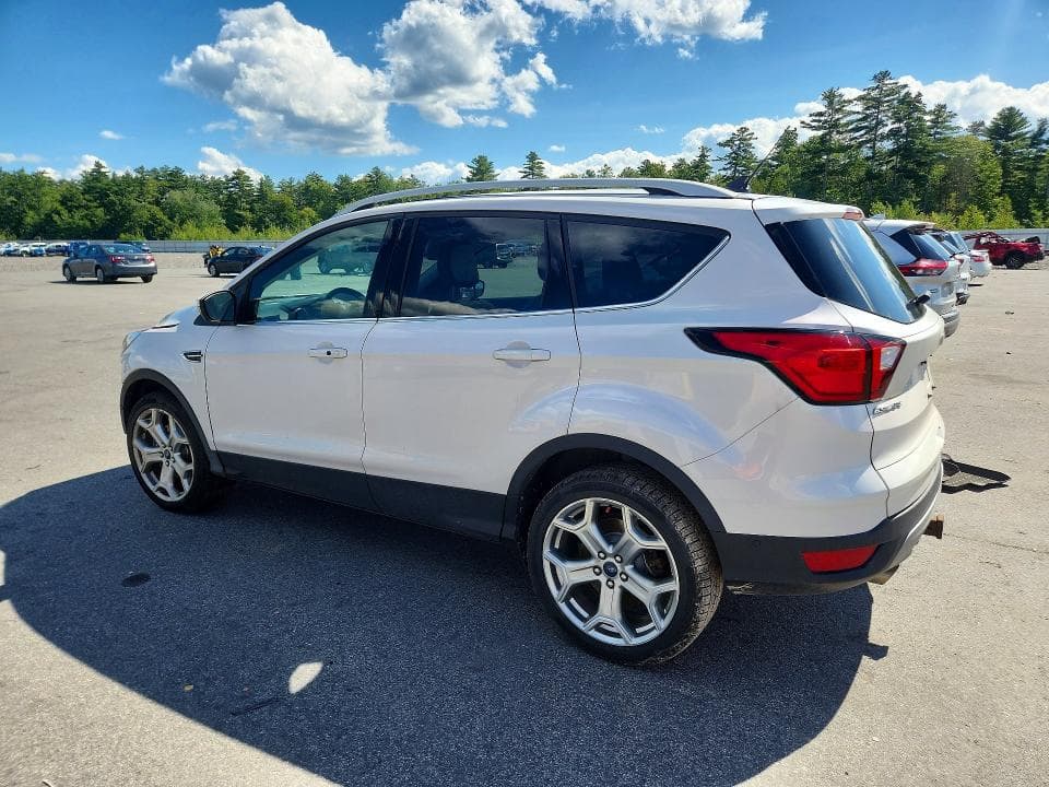2019 FORD ESCAPE TITANIUM 2