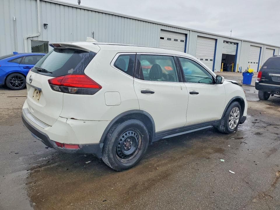 2017 NISSAN ROGUE S 3