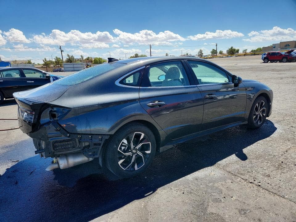 2025 HYUNDAI SONATA SEL 3