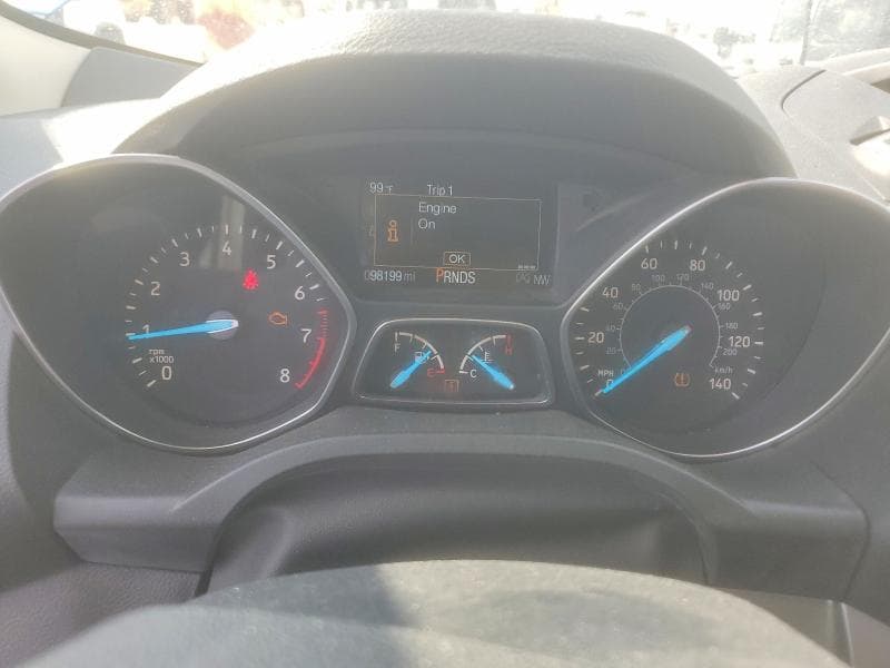 2017 FORD ESCAPE SE 9