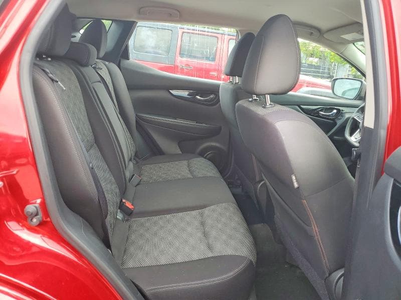 2018 NISSAN ROGUE SPORT SV 11
