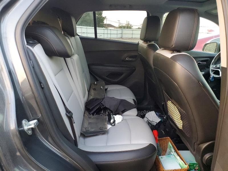 2019 CHEVROLET TRAX PREMIER 11