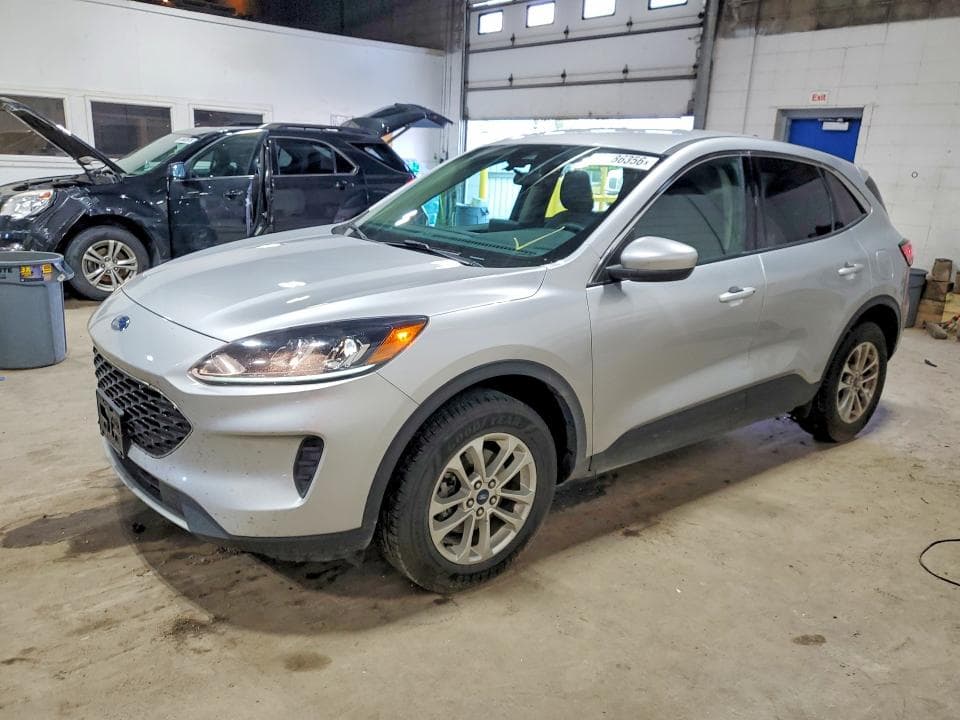 2020 FORD ESCAPE SE - 1