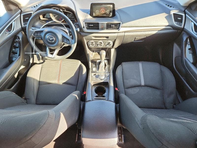 2018 MAZDA 3 SPORT 8