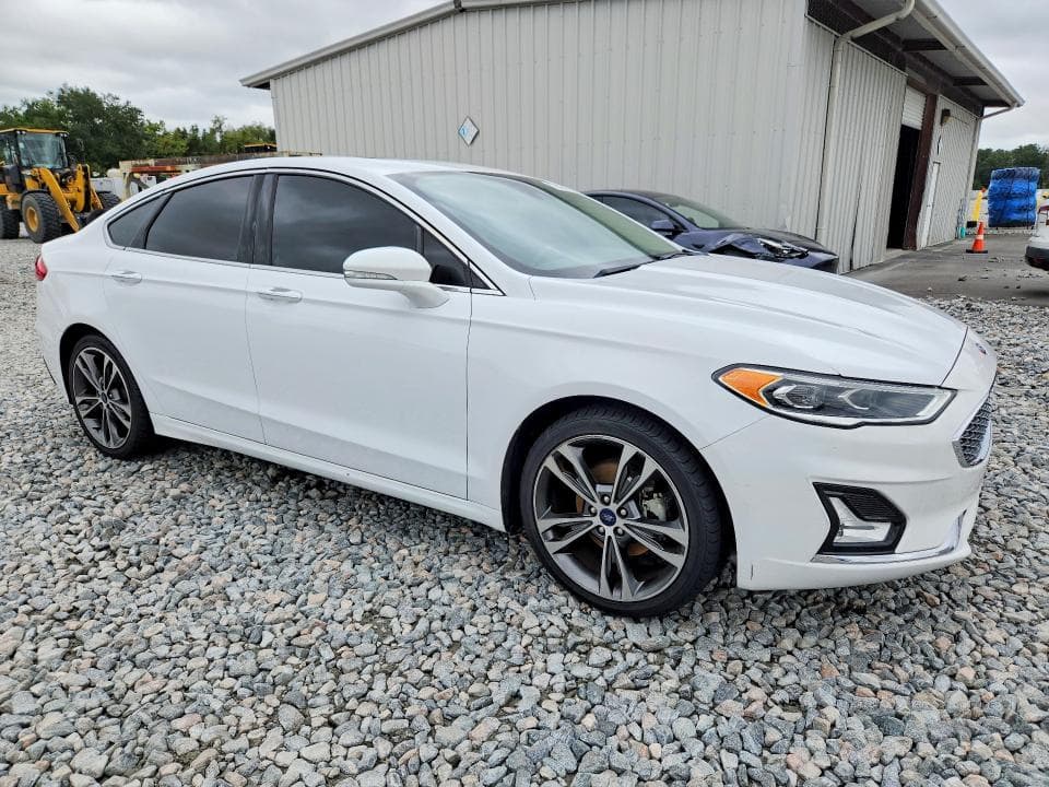 2020 FORD FUSION TITANIUM 4