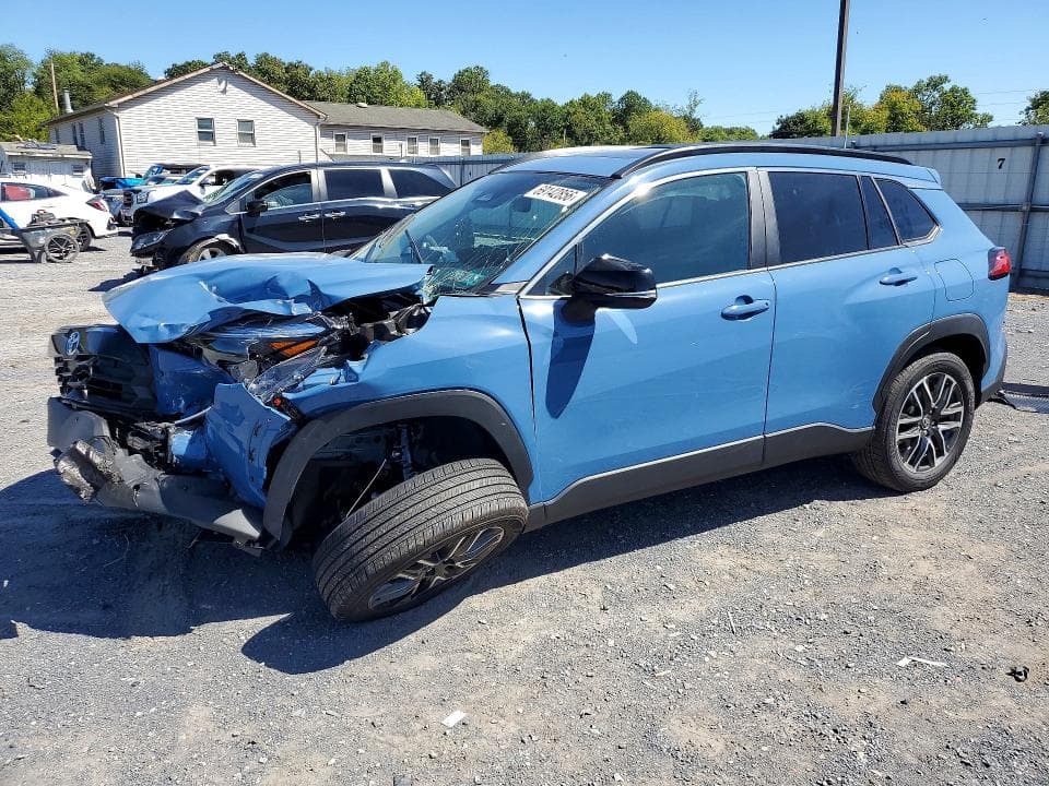 2026 TOYOTA COROLLA CROSS XLE - 1
