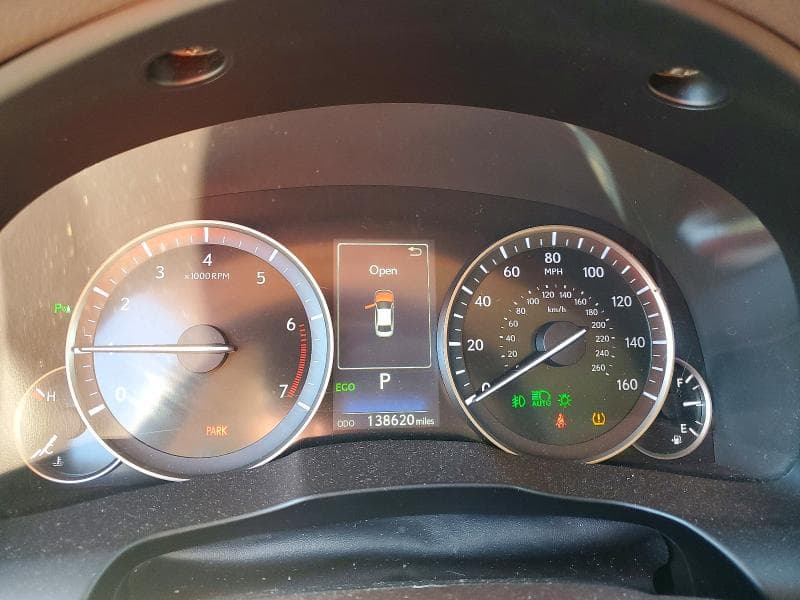 2017 LEXUS ES 350 9