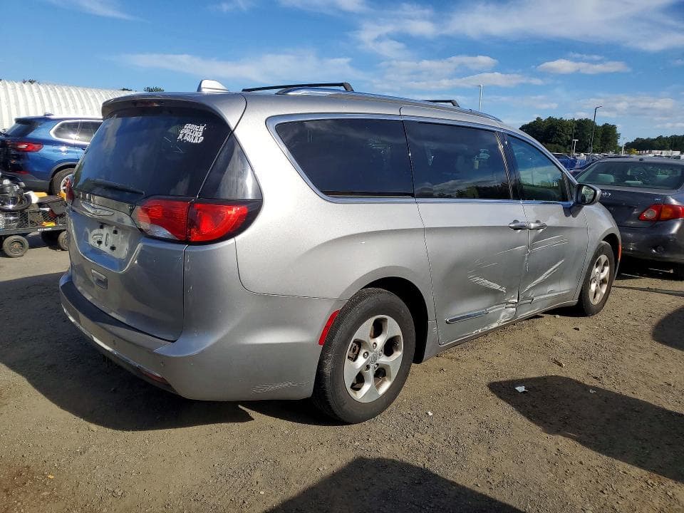 2017 CHRYSLER PACIFICA TOURING L PLUS 3