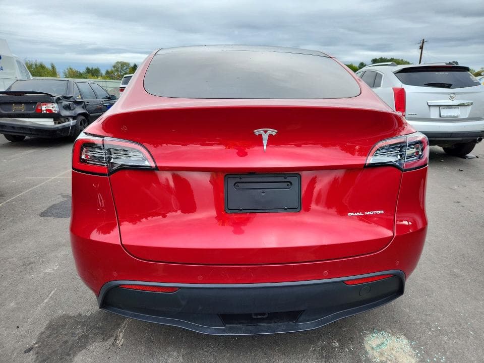 2021 TESLA MODEL Y 6