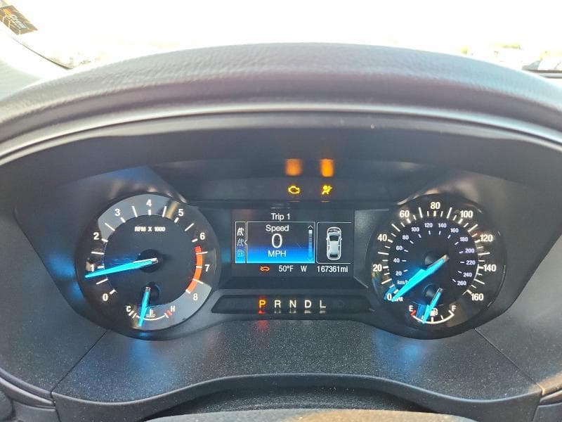 2017 FORD FUSION SE 9