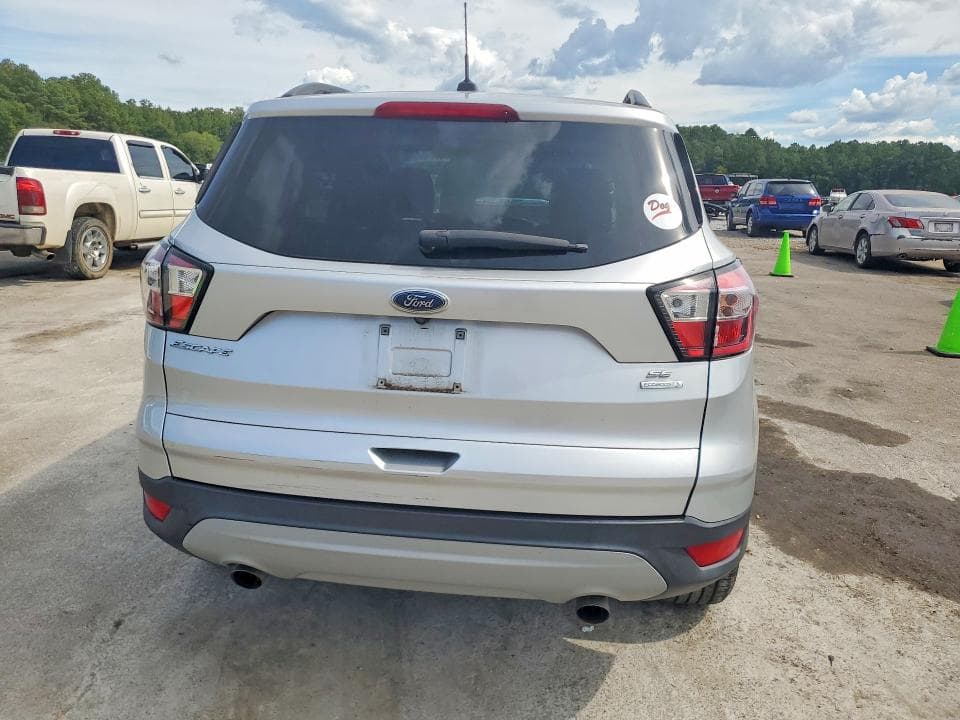2018 FORD ESCAPE SE 6