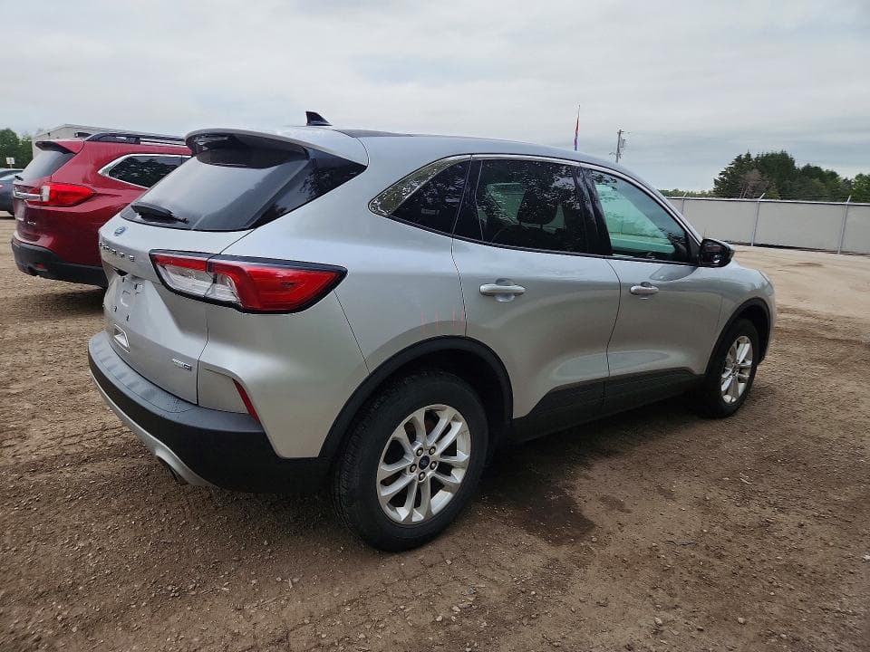 2020 FORD ESCAPE SE 3
