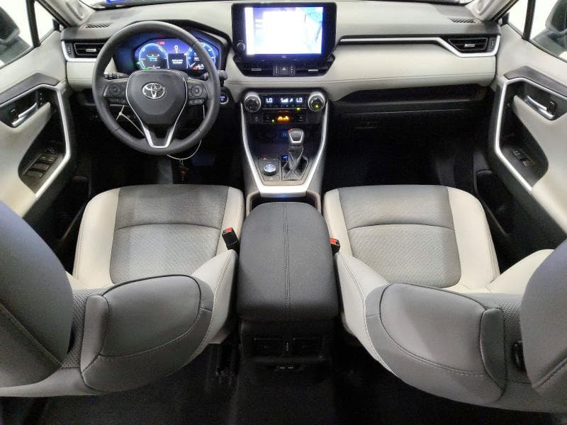 2023 TOYOTA RAV4 LIMITED 8