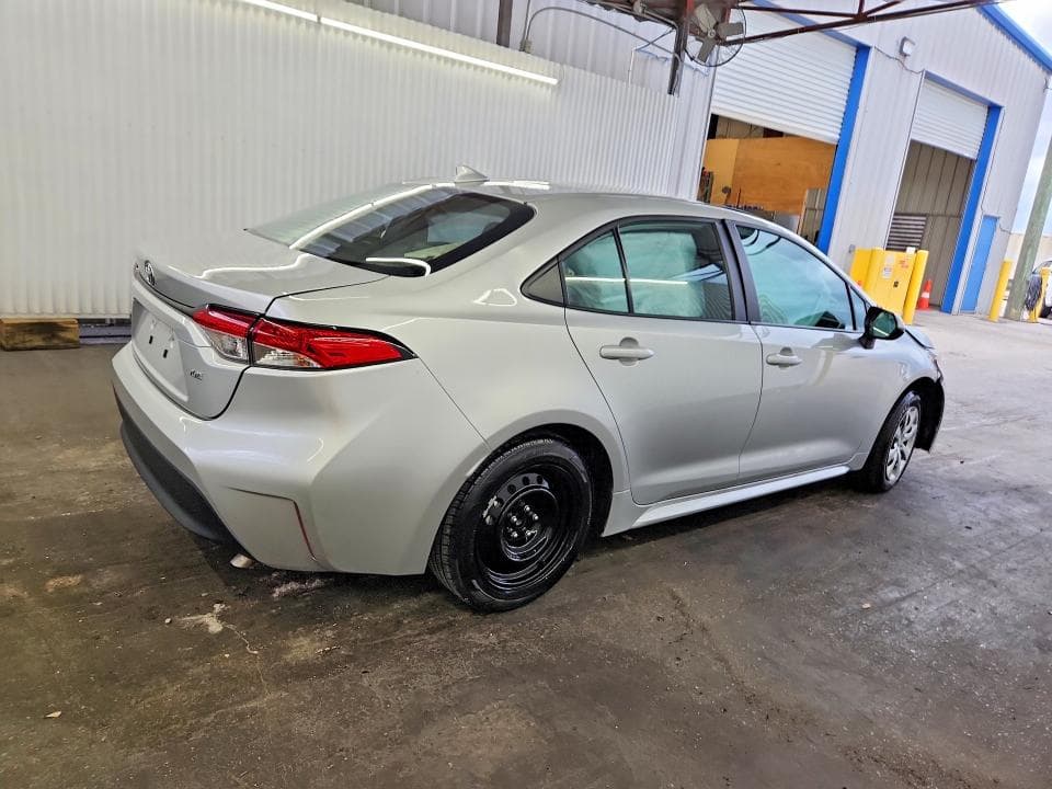 2025 TOYOTA COROLLA LE 3