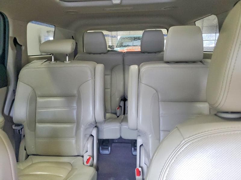 2017 GMC ACADIA DENALI 10