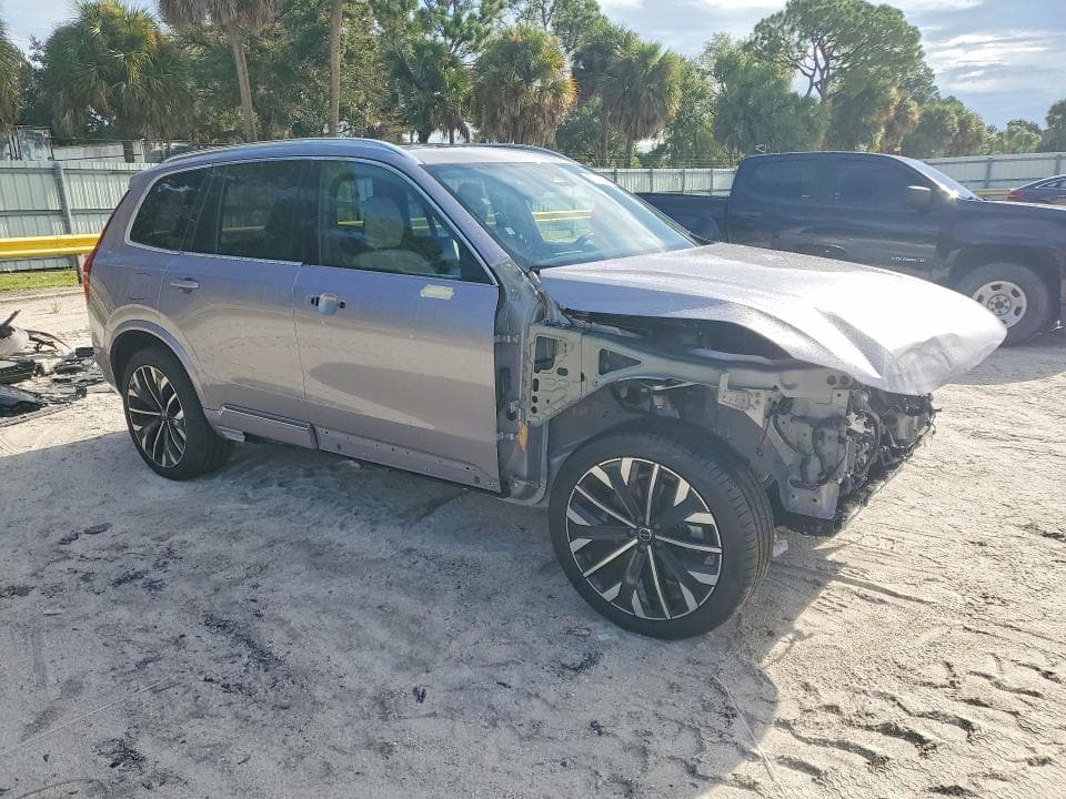 2026 VOLVO XC90 PLUS 4