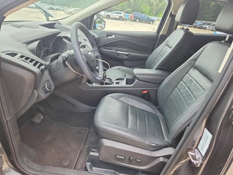 2017 FORD ESCAPE SE 7