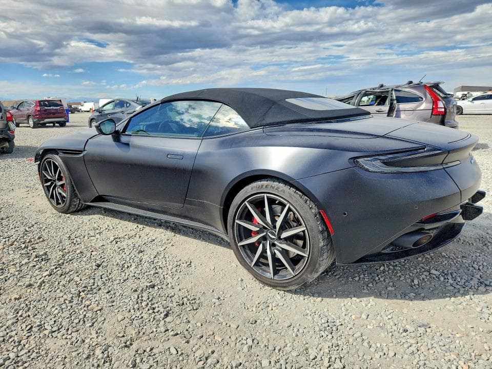 2019 ASTON MARTIN DB11 2