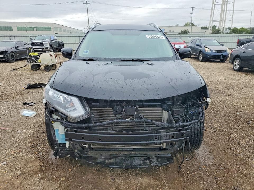 2018 NISSAN ROGUE SV 5
