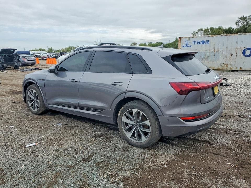 2021 AUDI E-TRON PREMIUM PLUS 2