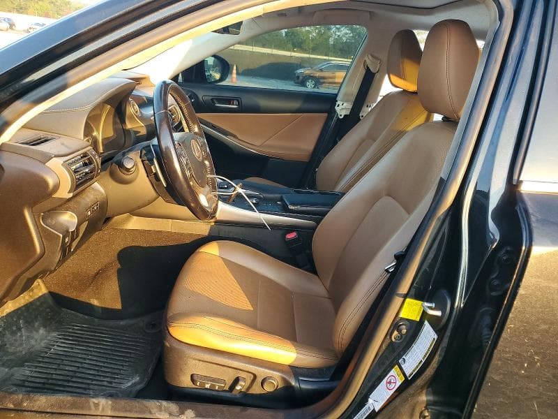 2017 LEXUS IS 300 7
