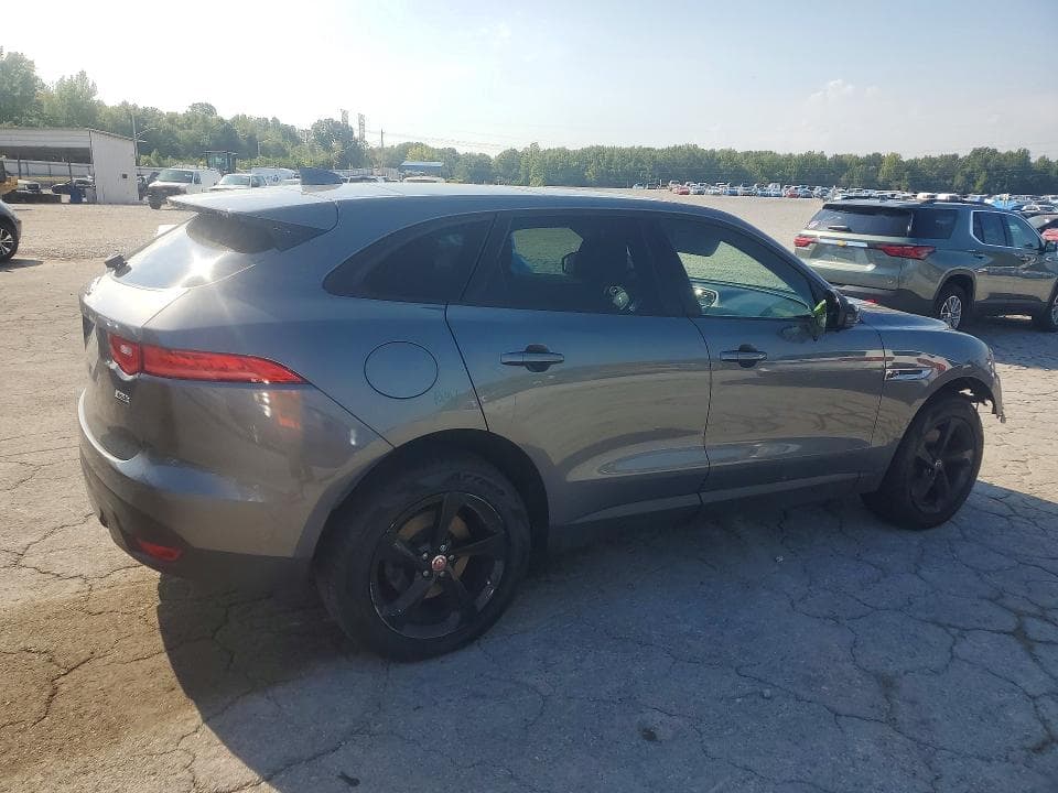 2017 JAGUAR F-PACE PREMIUM 3