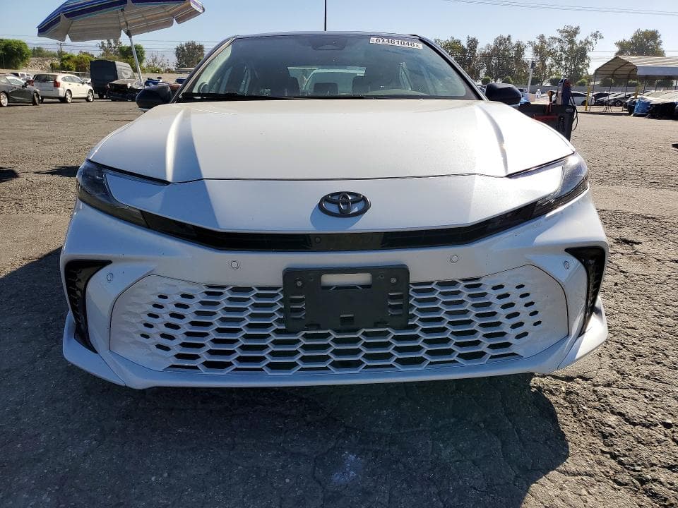 2025 TOYOTA CAMRY XSE 5