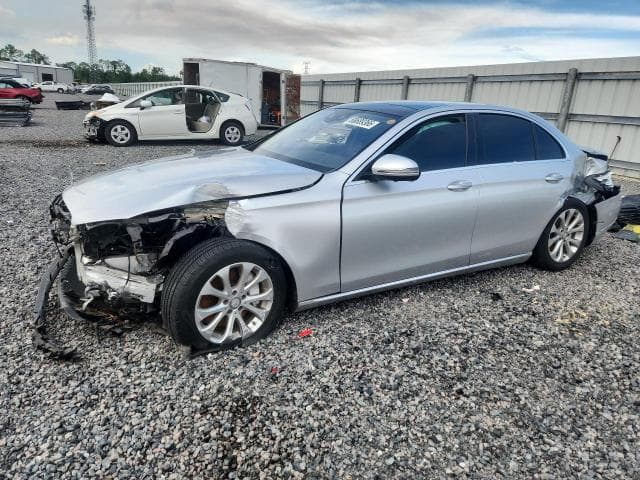 2017 MERCEDES-BENZ E 300 4MATIC - 1