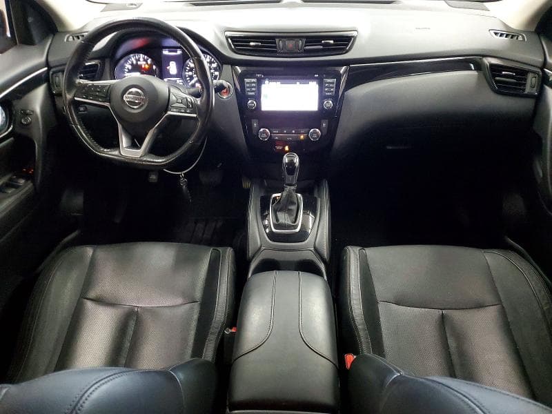 2017 NISSAN ROGUE SPORT SL 8