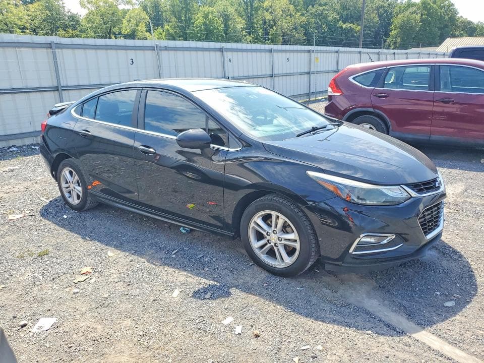 2017 CHEVROLET CRUZE LT 4