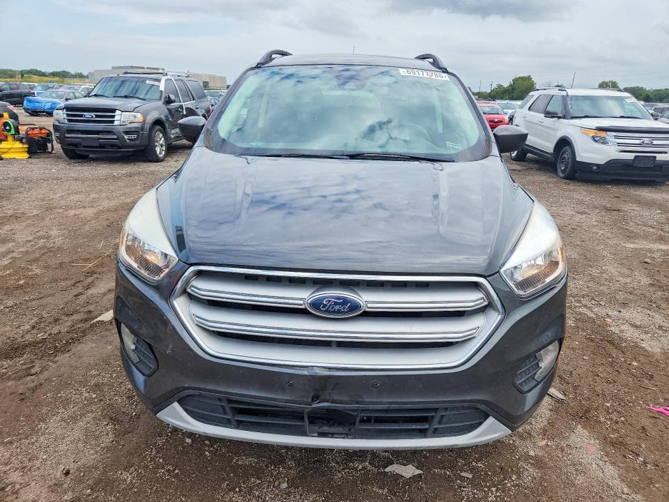 2018 FORD ESCAPE SE 5