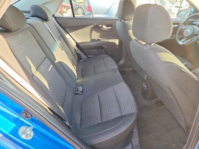 2021 KIA RIO S 10