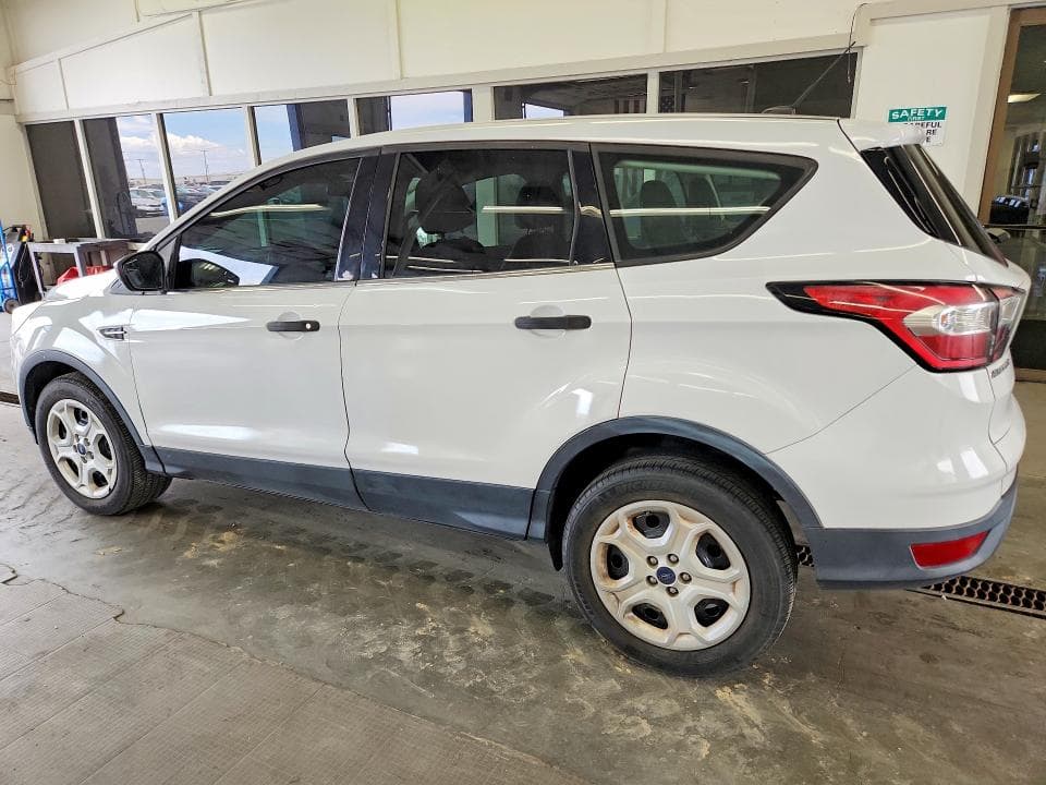 2017 FORD ESCAPE S 2