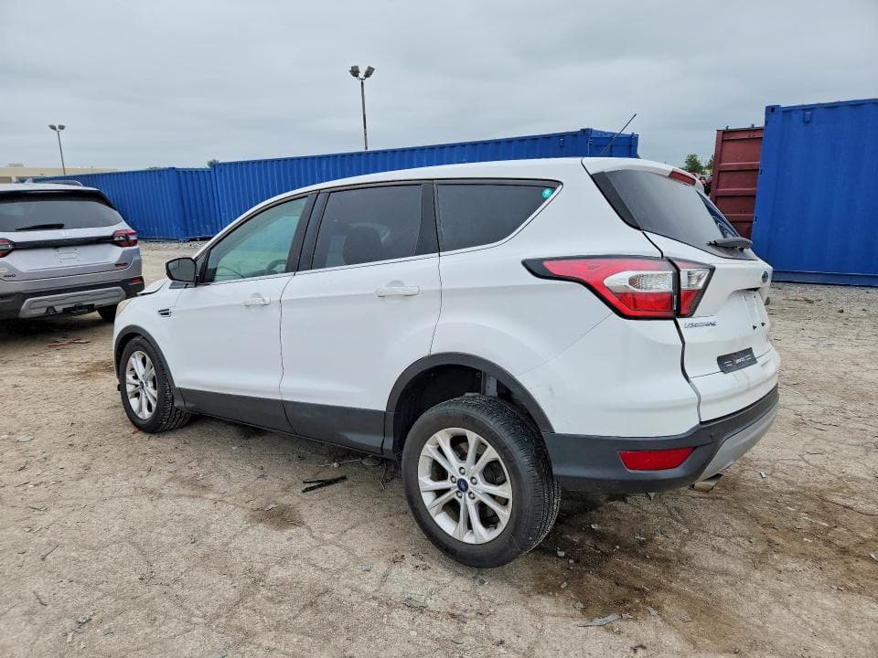 2017 FORD ESCAPE SE 2