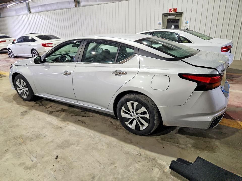 2022 NISSAN ALTIMA S 2
