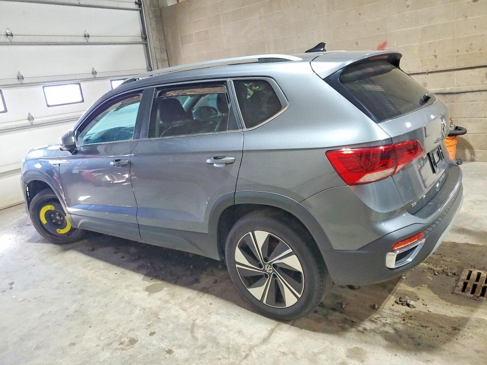 2024 VOLKSWAGEN TAOS SE 2