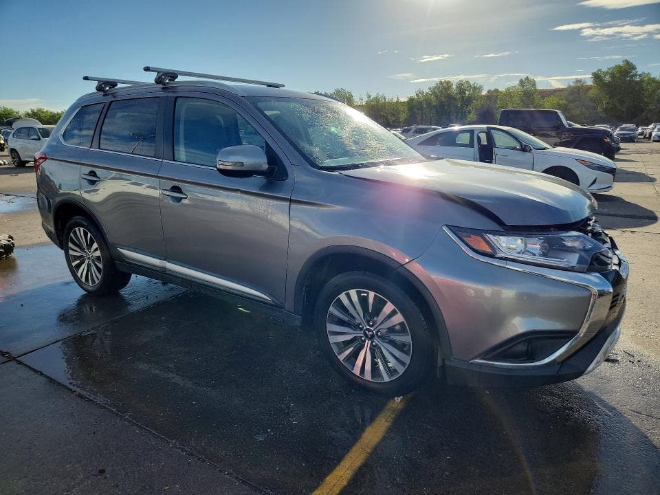 2020 MITSUBISHI OUTLANDER SE 4
