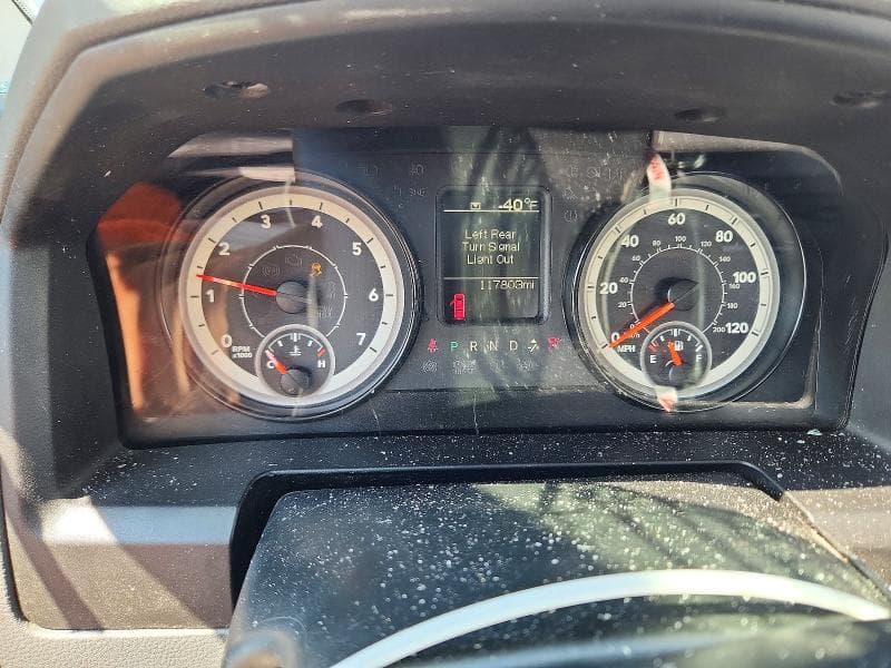2017 RAM 1500 ST 9