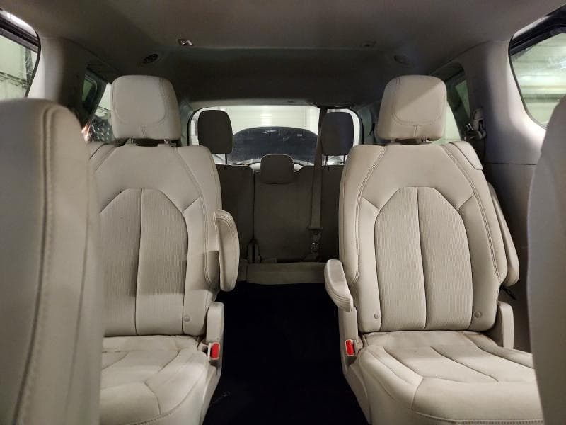 2017 CHRYSLER PACIFICA TOURING 10