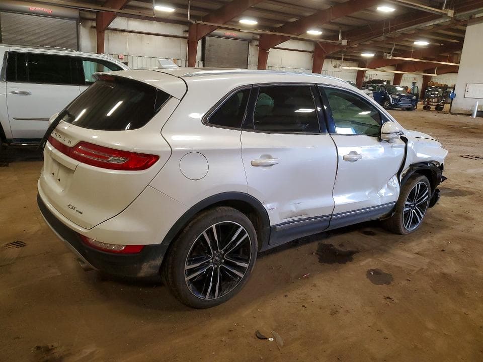 2017 LINCOLN MKC RESERVE 3