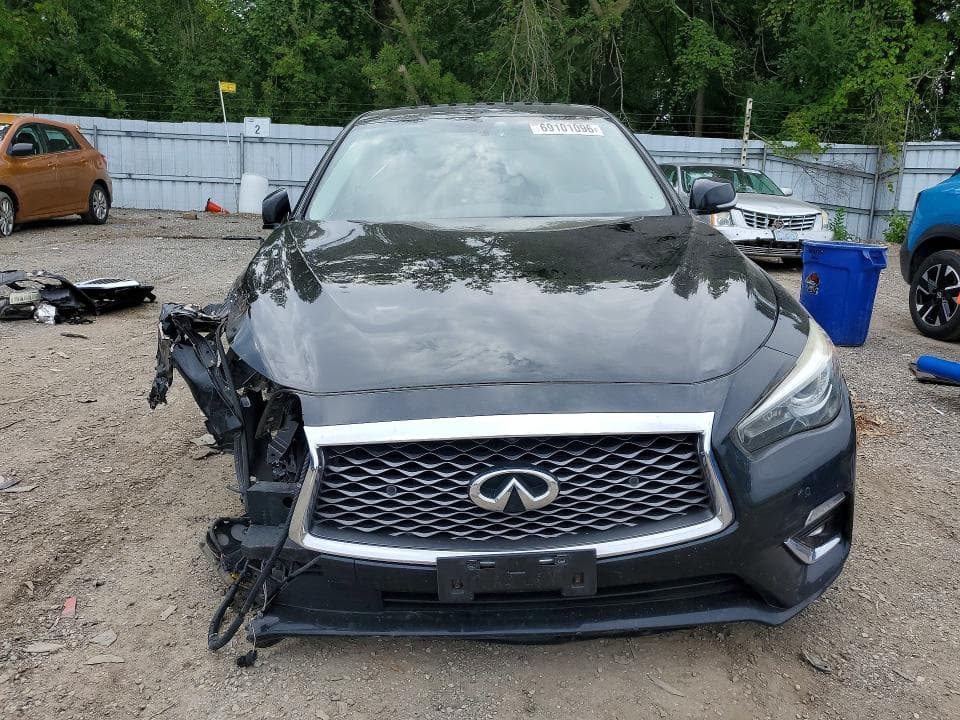 2019 INFINITI Q50 LUXE 5