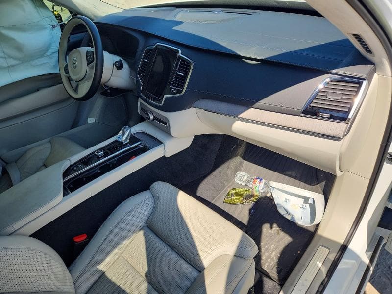 2023 VOLVO XC90 ULTIMATE 8