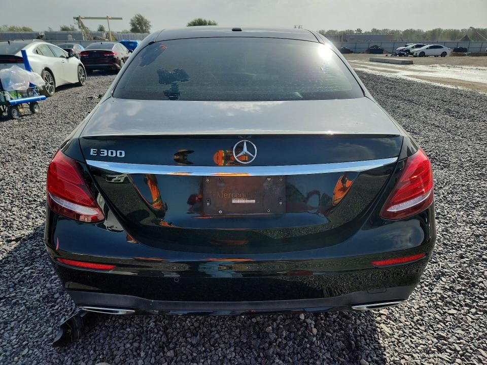 2018 MERCEDES-BENZ E 300 6