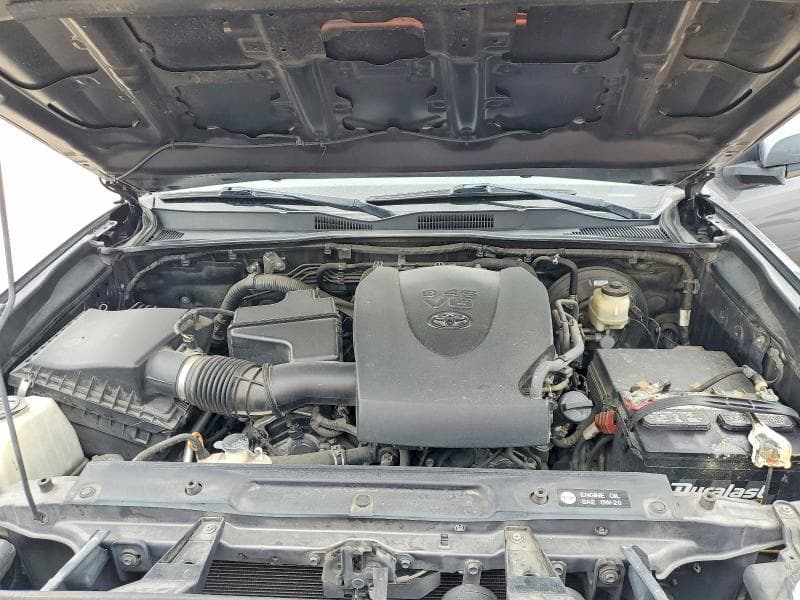 2017 TOYOTA TACOMA SR5 V6 11